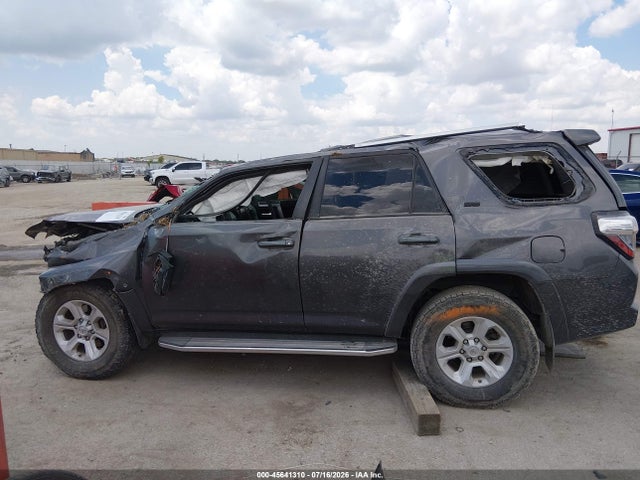 Toyota 4runner Sr5 Premium 2015 JTEZU5JR5F5102116 Image 15
