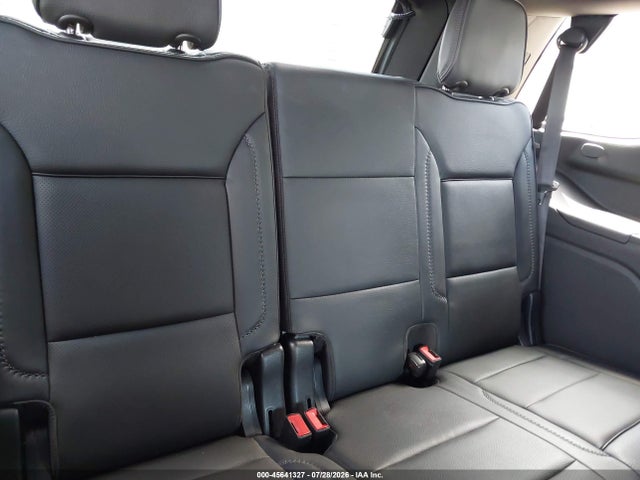 45641327 :رقم المزاد ، 1GKS2DKL2MR408152 vin ، 2021 Gmc Yukon 4wd Denali مزاد بيع