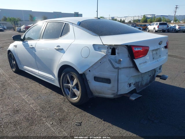 KIA Optima Lx 2015 KNAGM4A75F5629865 Image 3
