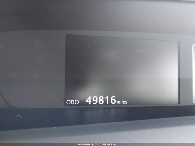 Toyota Prius Two 2018 JTDKBRFU9J3583895 Image 16