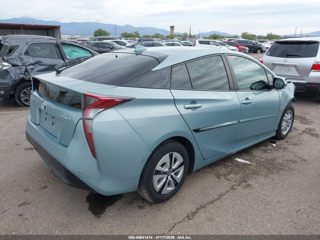 Toyota Prius Two 2018 JTDKBRFU9J3583895 Image 4