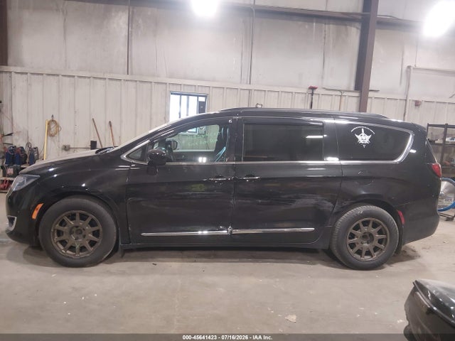 Aukcja sprzedaży 2017 Chrysler Pacifica Touring-l, vin: 2C4RC1BG3HR554892, numer aukcji: 45641423