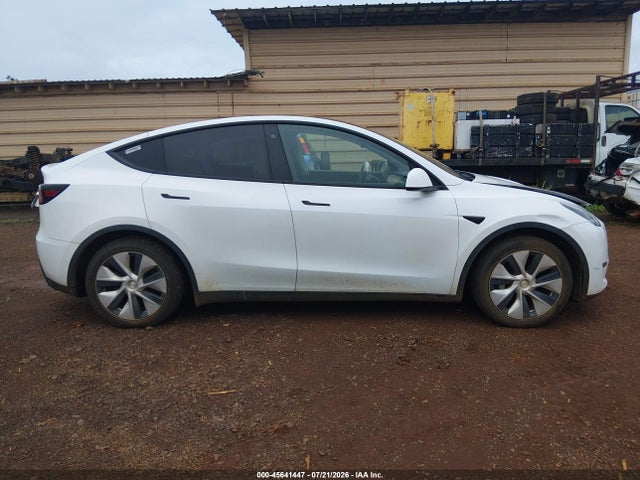 Продаж на аукціоні авто 2021 Tesla Model Y Long Range Dual Motor All-wheel Drive, vin: 5YJYGDEE7MF279142, номер лоту: 45641447