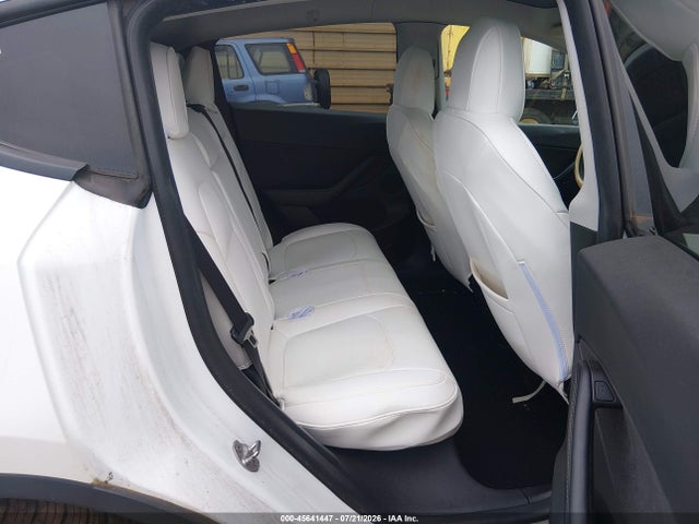 Продаж на аукціоні авто 2021 Tesla Model Y Long Range Dual Motor All-wheel Drive, vin: 5YJYGDEE7MF279142, номер лоту: 45641447