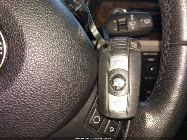 Продажа на аукционе авто 2009 Bmw 328i, vin: WBAWB33539P138565, номер лота: 45641453