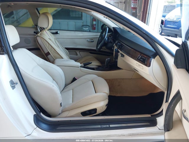 Продажа на аукционе авто 2009 Bmw 328i, vin: WBAWB33539P138565, номер лота: 45641453