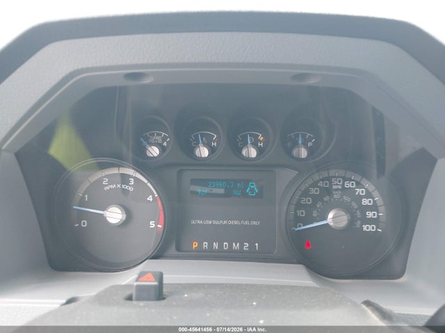 Продажа на аукционе авто 2016 Ford F-450 Chassis Xlt, vin: 1FDUF4HT2GEA51532, номер лота: 45641456