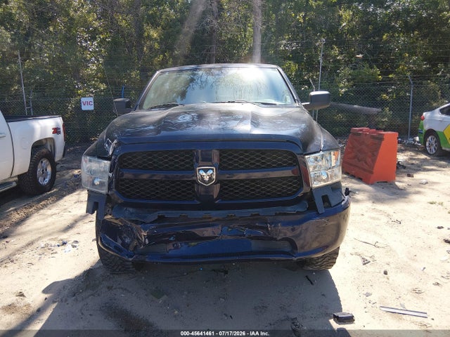 45641461 :رقم المزاد ، 1C6RR7FT1FS670796 vin ، 2015 Ram 1500 Tradesman مزاد بيع