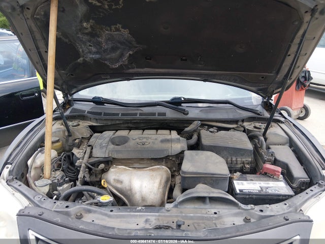 45641474 :رقم المزاد ، 4T1BF3EK1BU127799 vin ، 2011 Toyota Camry Le مزاد بيع