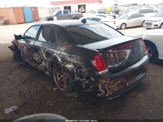Chrysler 300 300s 2018 2C3CCABGXJH313837 Image 3