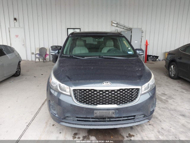 KIA SEDONA LX 2017 KNDMB5C11H6266570 Image 12