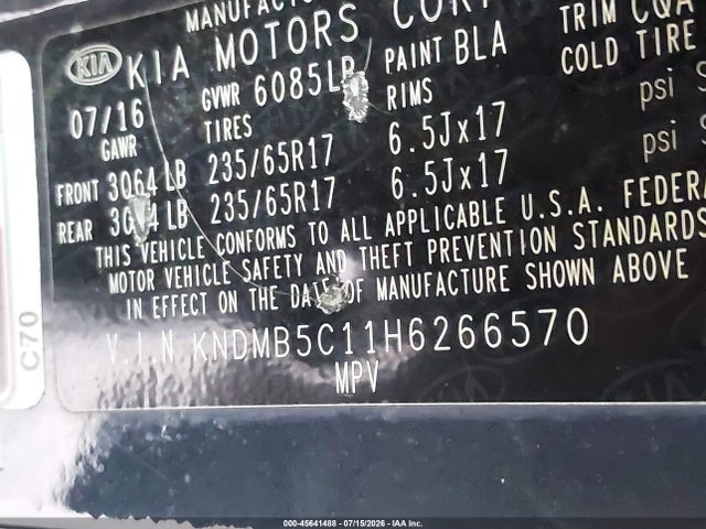 KIA SEDONA LX 2017 KNDMB5C11H6266570 Image 9