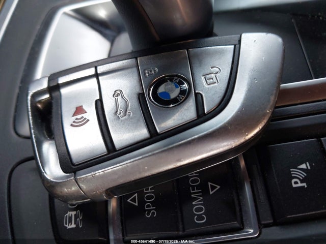 2017 Bmw X5 Xdrive35i მანქანა იყიდება აუქციონზე, vin: 5UXKR0C34H0X79028, აუქციონის ნომერი: 45641490