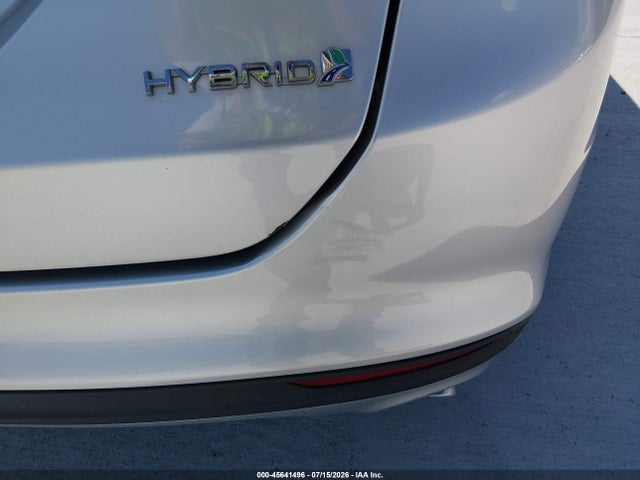 3FA6P0UU1JR273751 Ford Fusion Hybrid S
