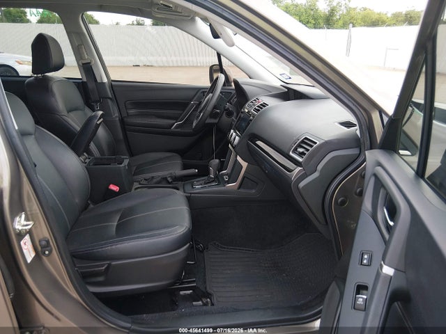 Subaru Forester 2.5i Touring 2018 JF2SJAWC6JH464637 Image 5