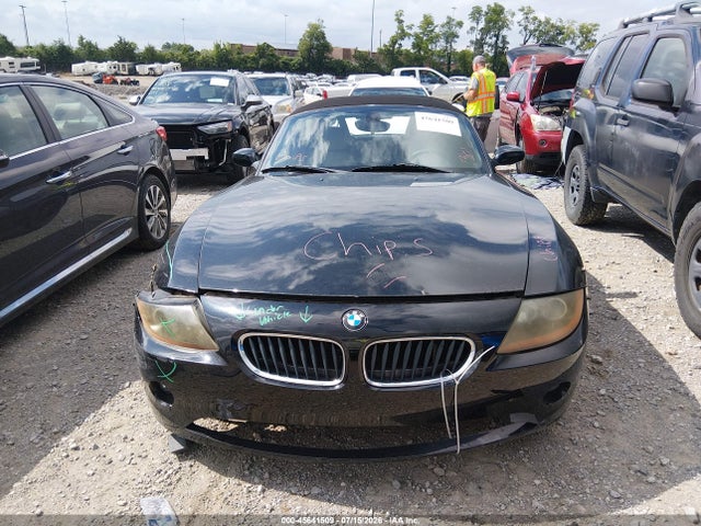 2003 Bmw Z4 2.5i მანქანა იყიდება აუქციონზე, vin: 4USBT33483LS42208, აუქციონის ნომერი: 45641509