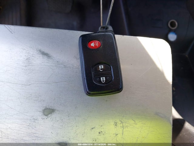 Toyota Prius Two 2014 JTDKN3DU2E1742605 Image 11