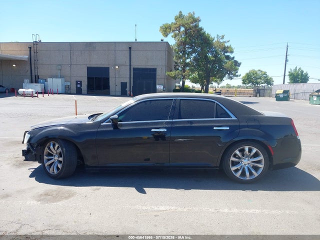 2C3CCAPT5FH743627 Chrysler 300c Platinum