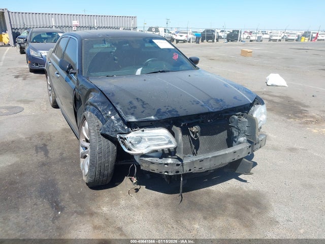2C3CCAPT5FH743627 Chrysler 300c Platinum