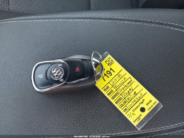 45641568 :رقم المزاد ، W04GL6SXXJ1078360 vin ، 2018 Buick Regal Sportback Preferred مزاد بيع