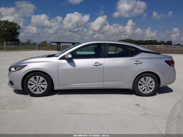 3N1AB8BV8MY270887 Nissan Sentra S Xtronic Cvt