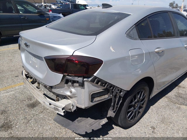 1G1BC5SM8G7281682 Chevrolet Cruze Ls Auto