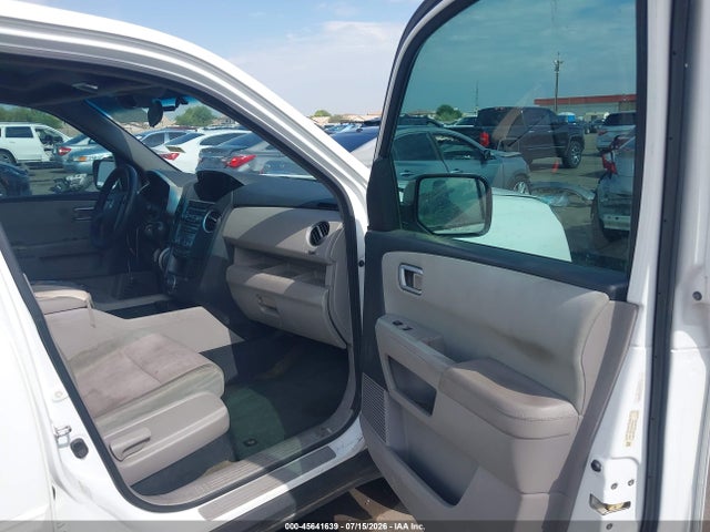 Honda PILOT SE 2015 5FNYF3H32FB020827 Image 5