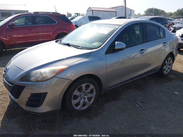 Aukcja sprzedaży 2011 Mazda Mazda3 I Sport, vin: JM1BL1UF9B1466933, numer aukcji: 45641652