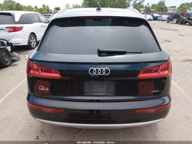 45641691 :رقم المزاد ، WA1BNAFY3L2063013 vin ، 2020 Audi Q5 Premium Plus 45 Tfsi Quattro S Tronic مزاد بيع