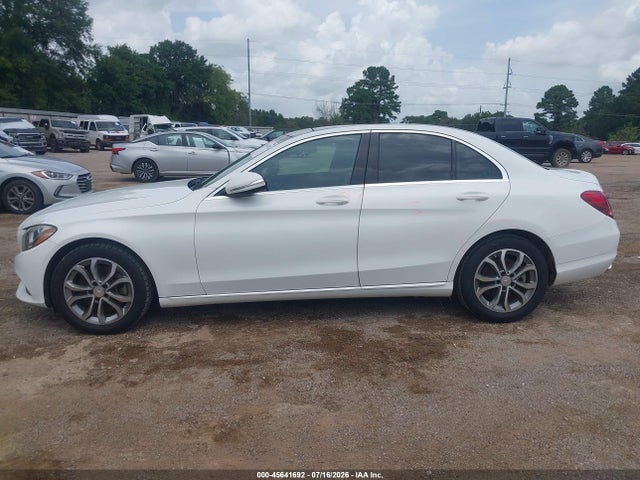 55SWF4KB4FU012529 Mercedes-Benz C 300 4matic