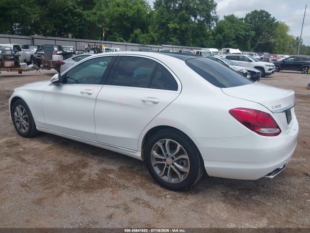 55SWF4KB4FU012529 Mercedes-Benz C 300 4matic