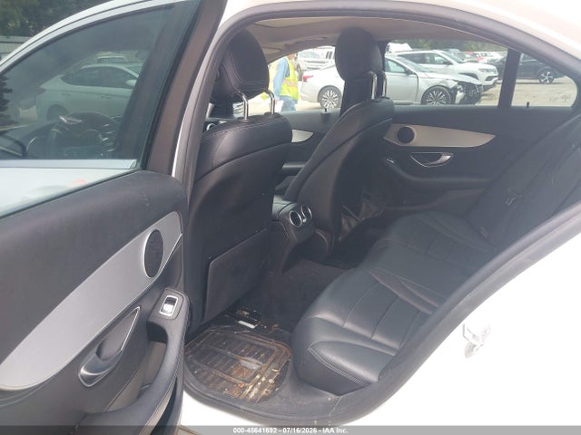 55SWF4KB4FU012529 Mercedes-Benz C 300 4matic