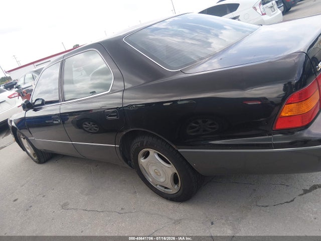1999 Lexus Ls 400 მანქანა იყიდება აუქციონზე, vin: JT8BH28F3X0164664, აუქციონის ნომერი: 45641706
