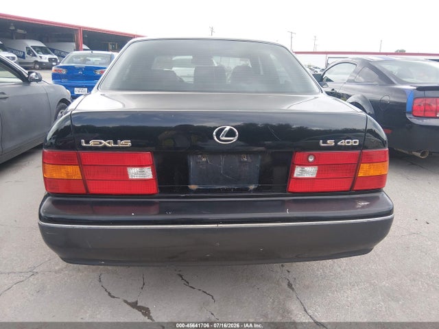1999 Lexus Ls 400 მანქანა იყიდება აუქციონზე, vin: JT8BH28F3X0164664, აუქციონის ნომერი: 45641706