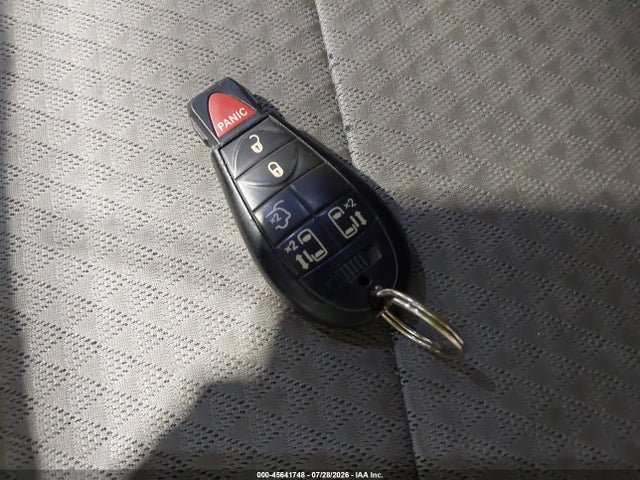 Продаж на аукціоні авто 2008 Chrysler Town & Country Touring, vin: 2A8HR54PX8R129032, номер лоту: 45641748