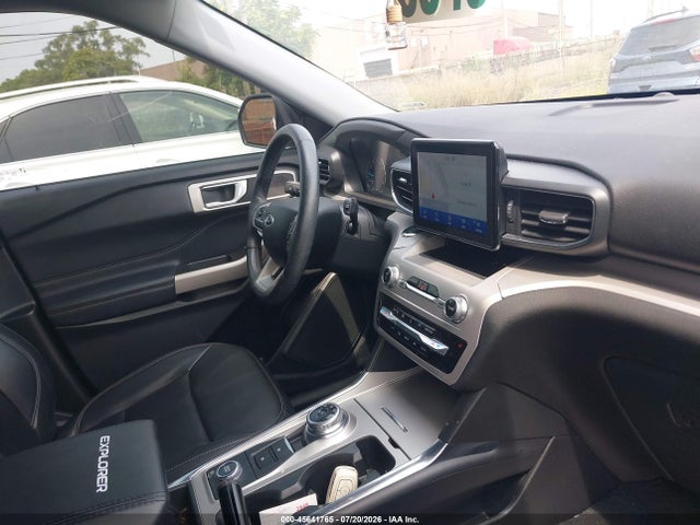 2023 Ford Explorer Xlt მანქანა იყიდება აუქციონზე, vin: 1FMSK8DH8PGA77682, აუქციონის ნომერი: 45641765