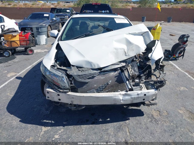 Продажа на аукционе авто 2013 Honda Civic Ex, vin: 2HGFG3B83DH524692, номер лота: 45641795
