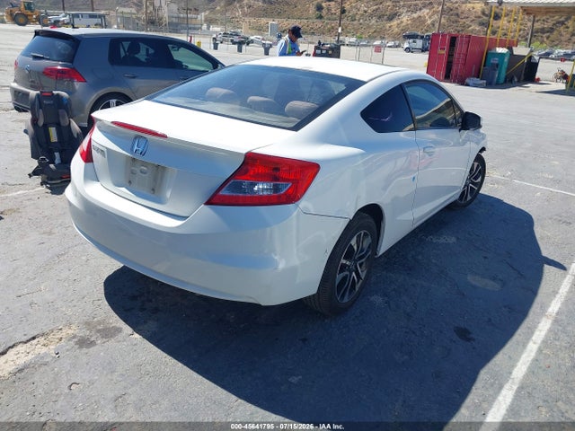 Продажа на аукционе авто 2013 Honda Civic Ex, vin: 2HGFG3B83DH524692, номер лота: 45641795