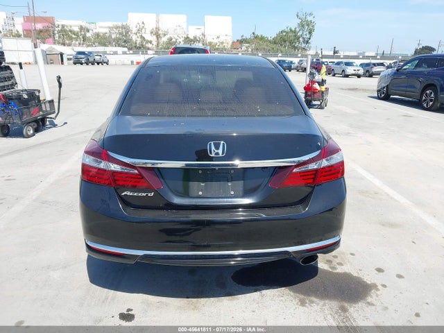 Honda ACCORD LX 2017 1HGCR2F35HA096442 Image 16