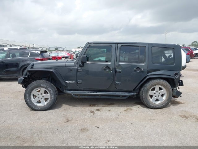 45641854 :رقم المزاد ، 1J4BA3H18AL145785 vin ، 2010 Jeep Wrangler Unlimited Sport مزاد بيع