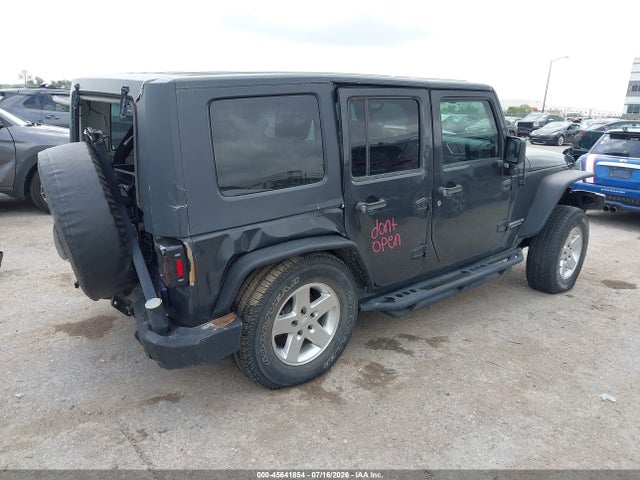 45641854 :رقم المزاد ، 1J4BA3H18AL145785 vin ، 2010 Jeep Wrangler Unlimited Sport مزاد بيع