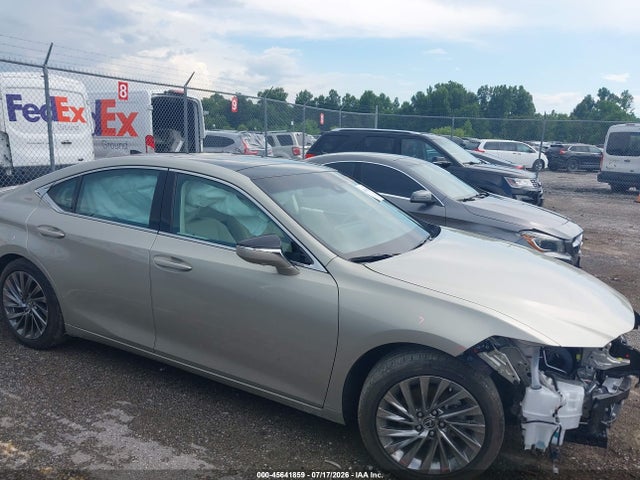 Auction sale of the 2025 Lexus Es 350 Ultra Luxury, vin: 58AFZ1B17SU188432, lot number: 45641859