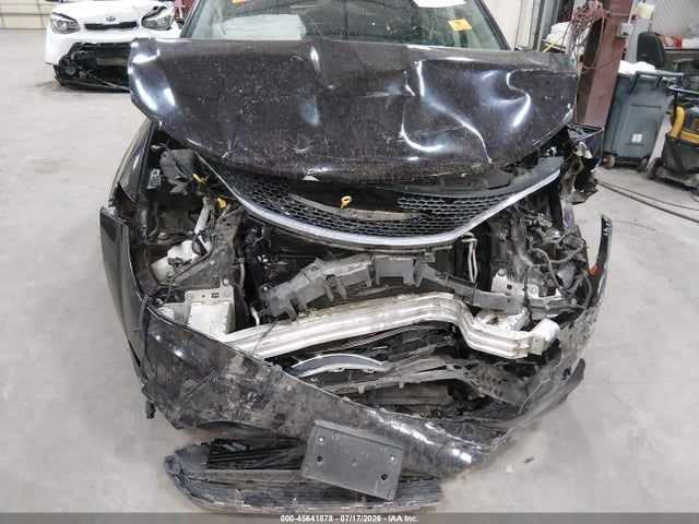 Chrysler Pacifica Touring L 2018 2C4RC1BG0JR352775 Image 6