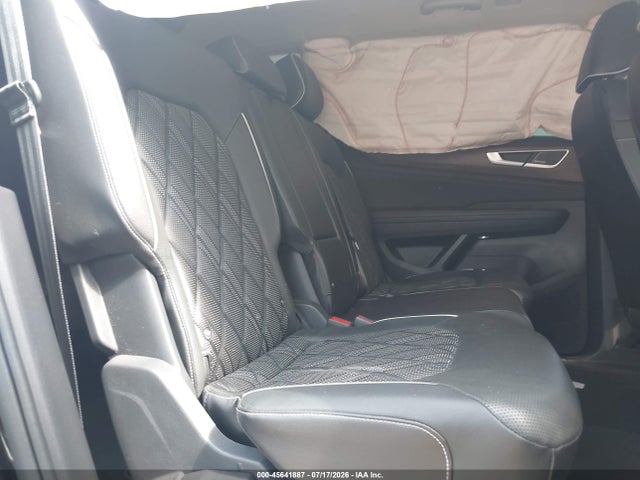 2024 Volkswagen Atlas 2.0t Sel Premium R-line მანქანა იყიდება აუქციონზე, vin: 1V2FR2CA5RC613578, აუქციონის ნომერი: 45641887