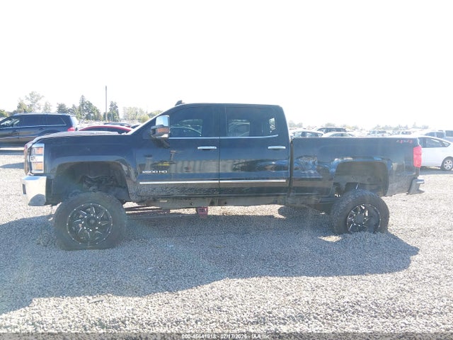 45641918 :رقم المزاد ، 1GC1KWEY5JF289021 vin ، 2018 Chevrolet Silverado 2500hd Ltz مزاد بيع