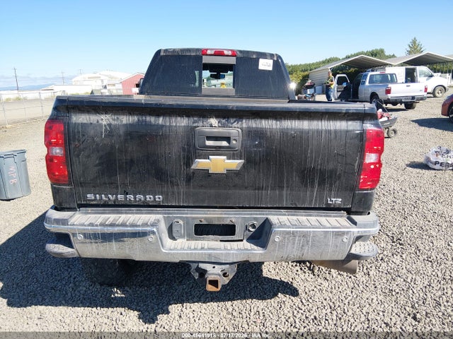 45641918 :رقم المزاد ، 1GC1KWEY5JF289021 vin ، 2018 Chevrolet Silverado 2500hd Ltz مزاد بيع