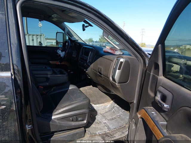 45641918 :رقم المزاد ، 1GC1KWEY5JF289021 vin ، 2018 Chevrolet Silverado 2500hd Ltz مزاد بيع