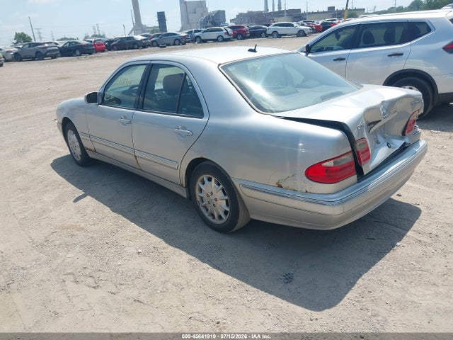 Aukcja sprzedaży 2000 Mercedes-benz E 320 4m, vin: WDBJF82J4YX032460, numer aukcji: 45641919