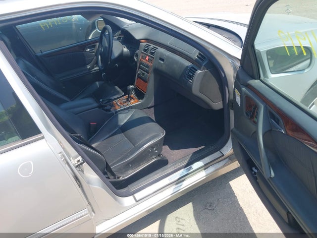 Aukcja sprzedaży 2000 Mercedes-benz E 320 4m, vin: WDBJF82J4YX032460, numer aukcji: 45641919