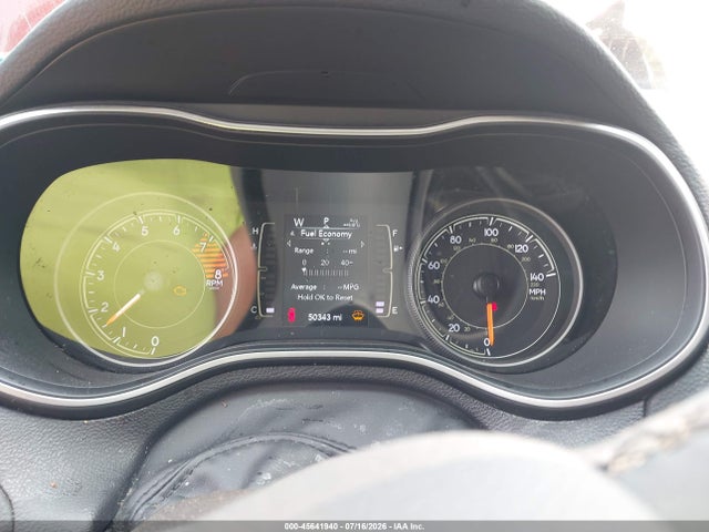 45641940 :رقم المزاد ، 1C4PJMMX2MD237842 vin ، 2021 Jeep Cherokee Latitude Lux 4x4 مزاد بيع